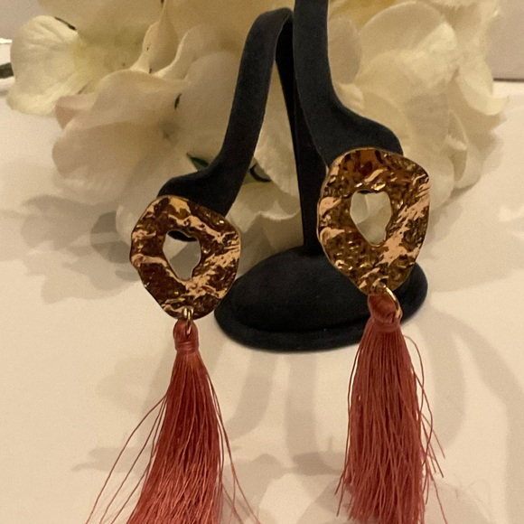 Chicos tassel pierced earrings - Picture 2 of 3